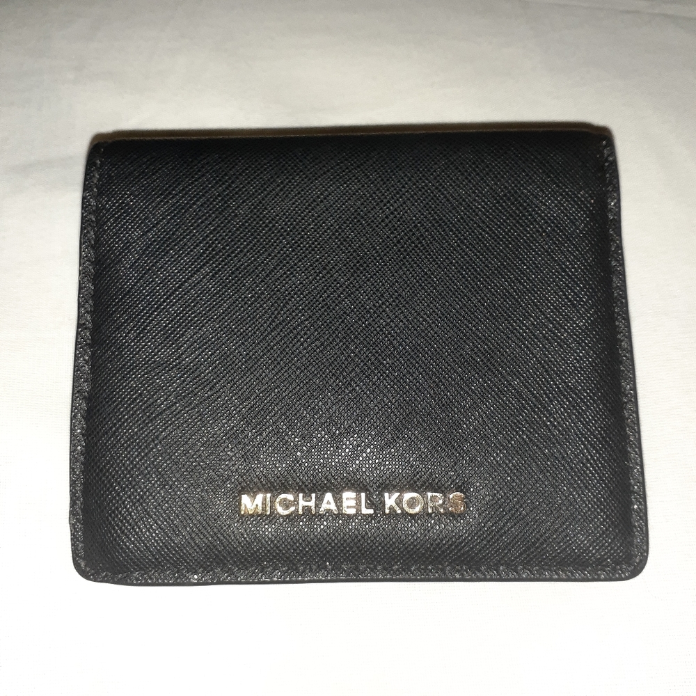 Michael Kors | Snap Wallet
